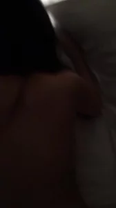 欣赏一下自己偷情时的甜美声音，希望不要被人认出来~