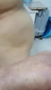 大爷内射63岁胖大妈，人老心不老